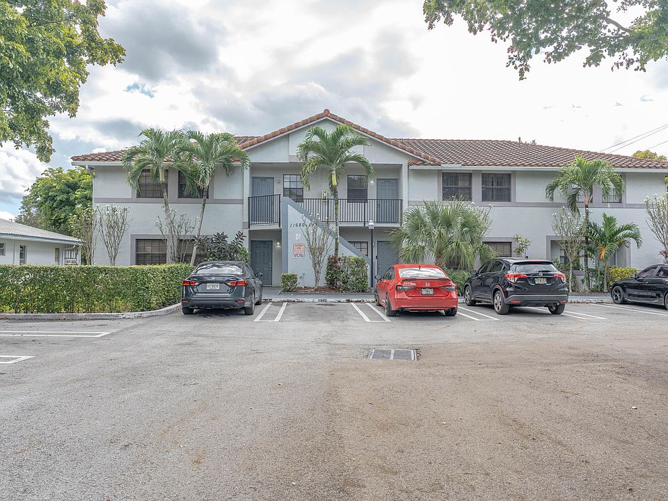1st image of 11684 NW 39th St