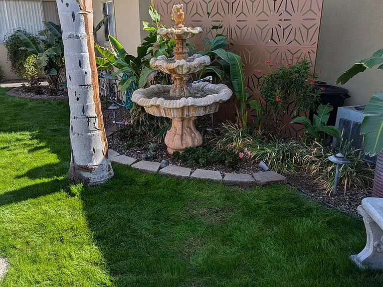 1540 N Chaparral Rd — Photo 9