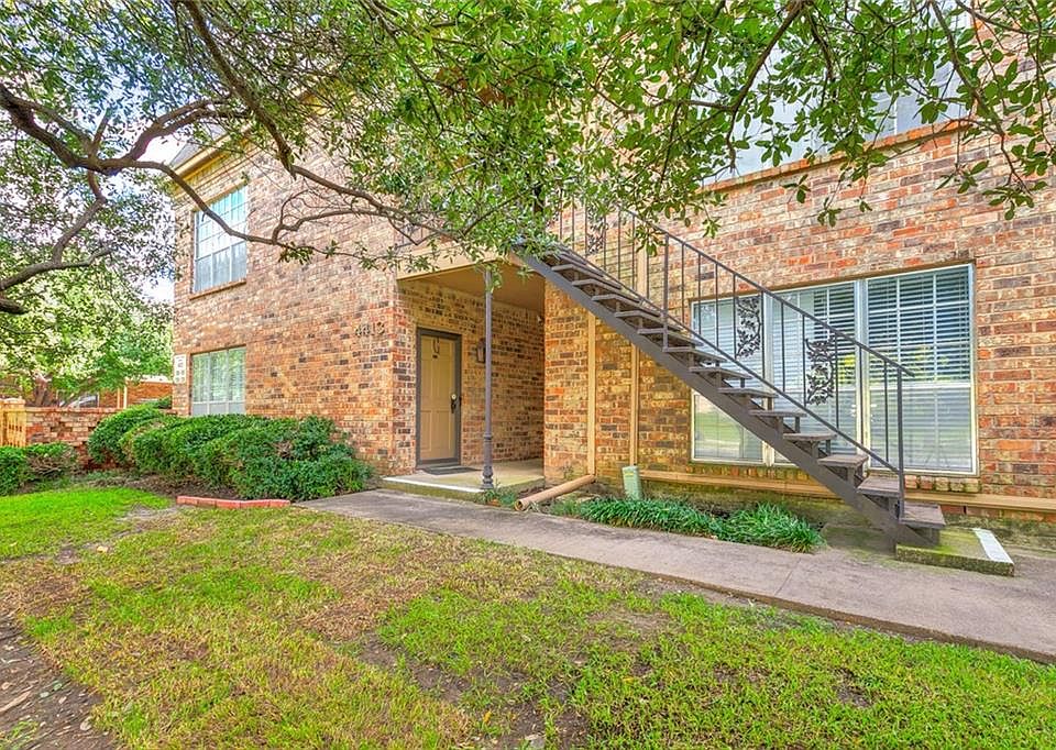 1st image of 4413 Bellaire Dr S APT 209