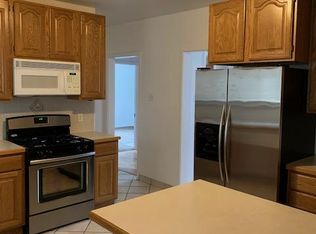 6925 27th Ave, Kenosha, WI 53143