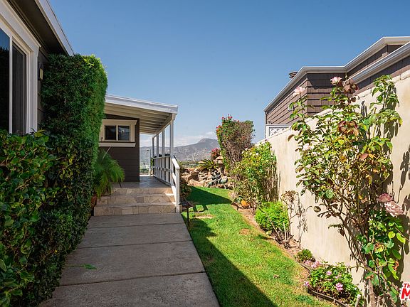 3rd image of 29500 Heathercliff Rd #152