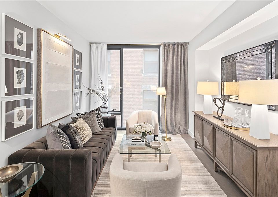 1st image of 55 Lagrange St #1005