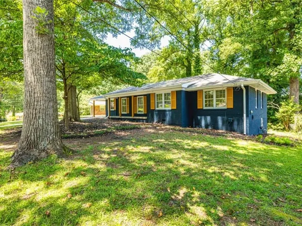 6673 Brookwood Cir, Jonesboro, GA 30236