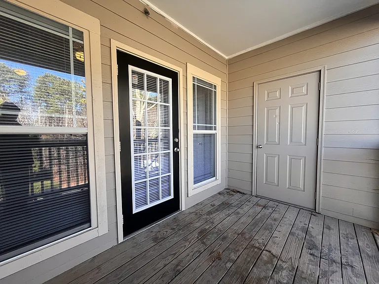Wesley Kensington Apartments at Stonecrest — Photo 457