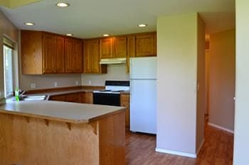 5th image of 2310 113th Dr SE #A