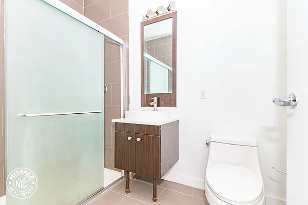 Rented by MySpaceNYC | media 67