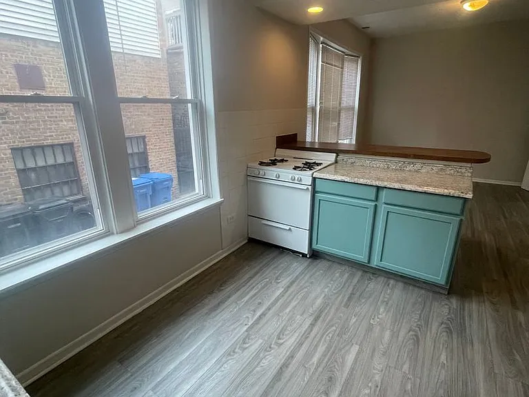 2346 W Taylor St #1-R — Photo 1