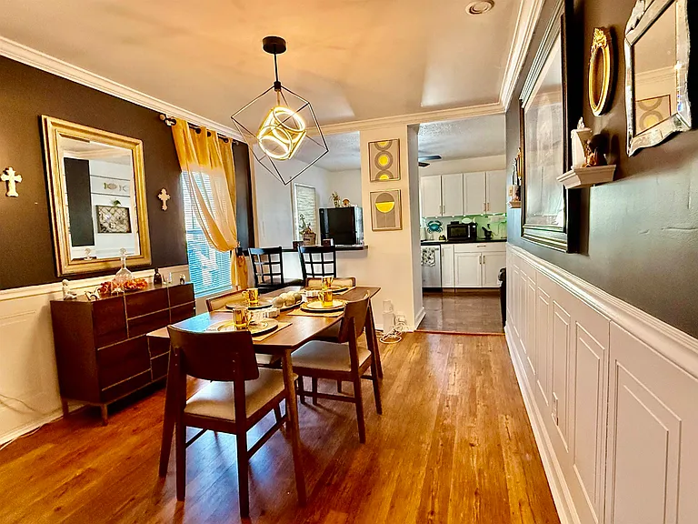 1139 Asbury Ave — Photo 9