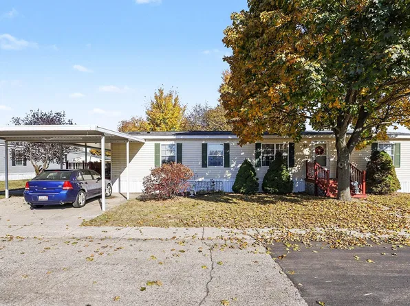 1165 Regina Trl, Wayland, MI 49348
