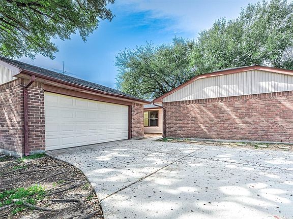 3rd image of 11427 Valarno Drive