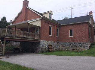 3296 Lincoln Hwy E, Paradise, PA 17562