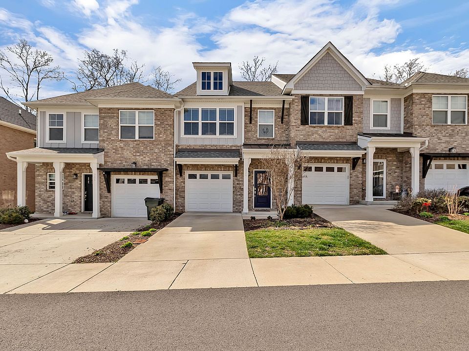 1st image of 324 Banbury Dr