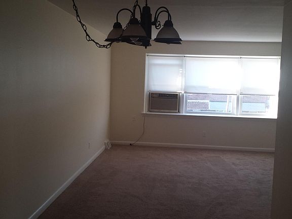 5th image of 7955 Langdon St Floor 2