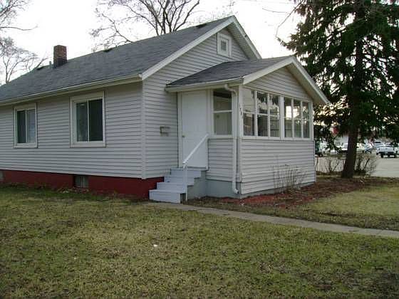 1st image of 1701 Harrison Ave
