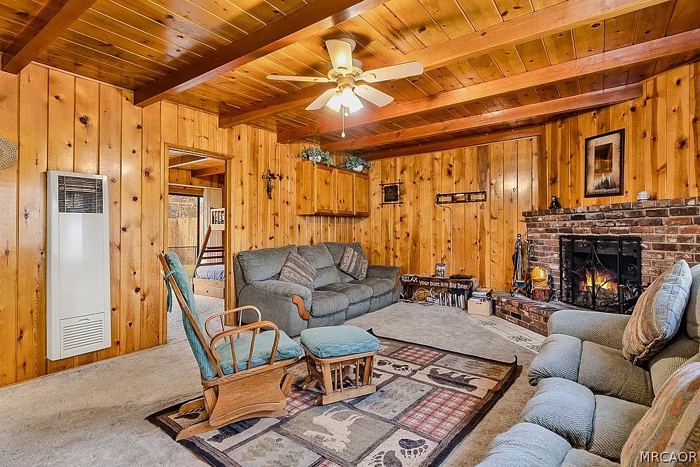 Building Photo - 548 Holmes Ln