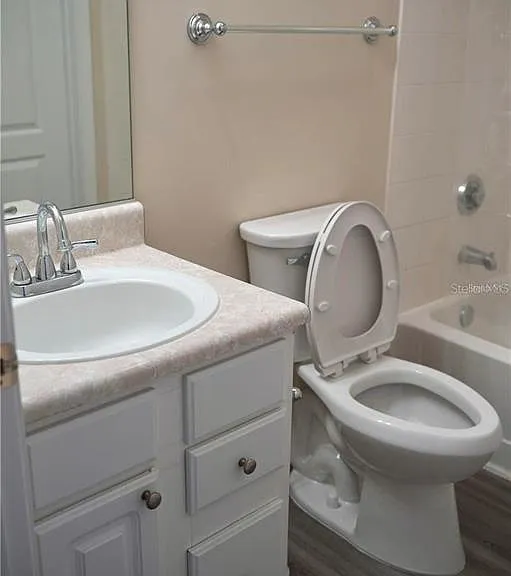 10446 Villa View Cir — Photo 16
