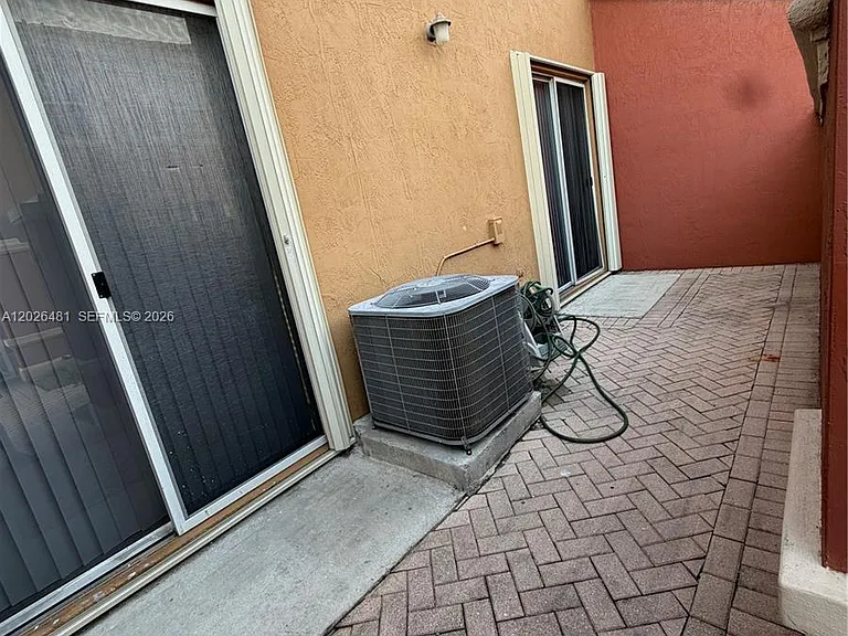 6202 NW 115th Pl #336 — Photo 7