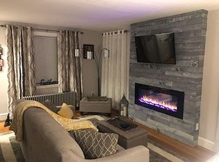 13 Chappy St, Cranston, RI 02920