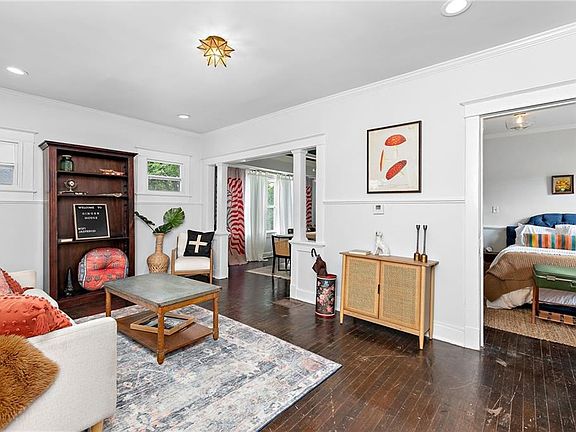 4th image of 4208 Virginia Ave