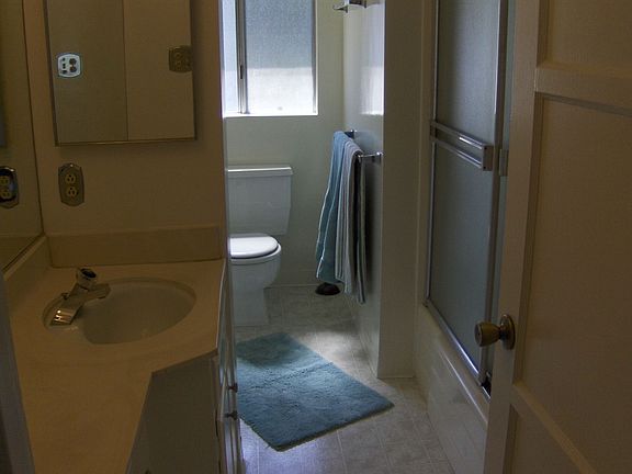 4th image of 4703 Montair Ave