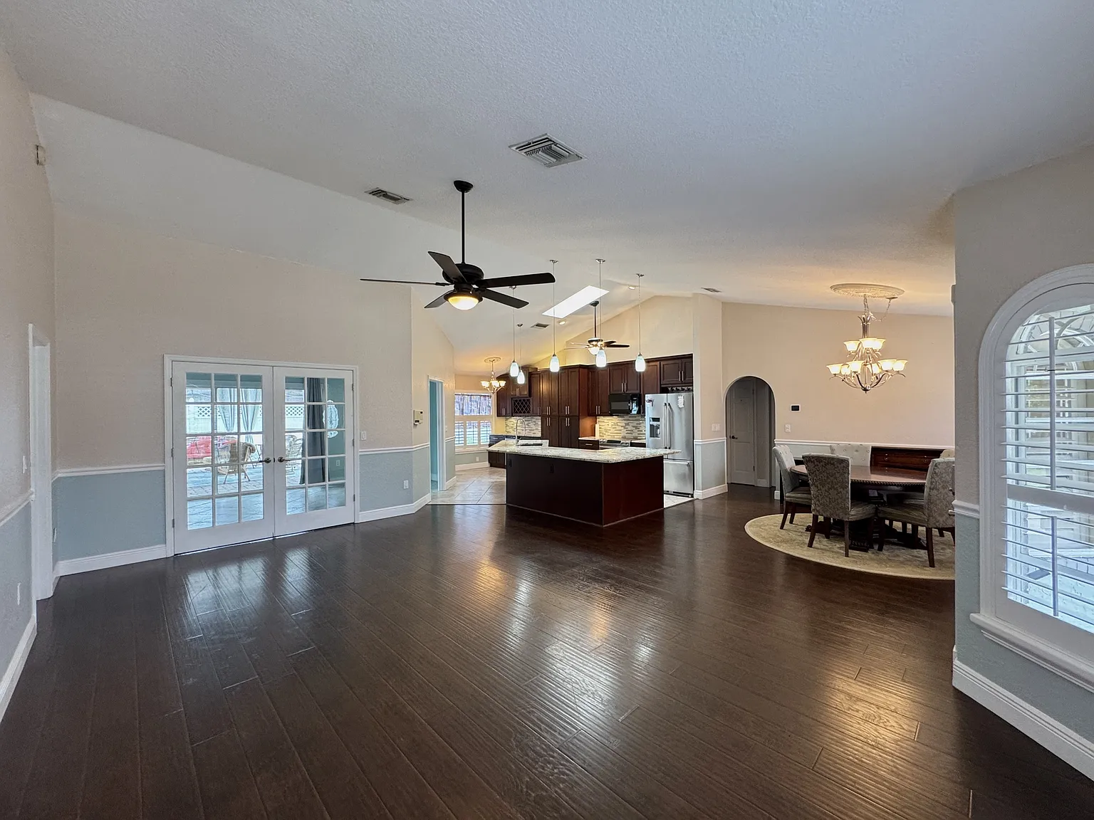 6153 Mountain Way Avenue - 1 — Photo 3
