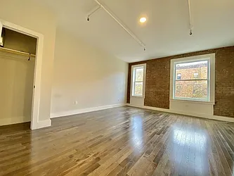 Rented by Bruma Realty LLC