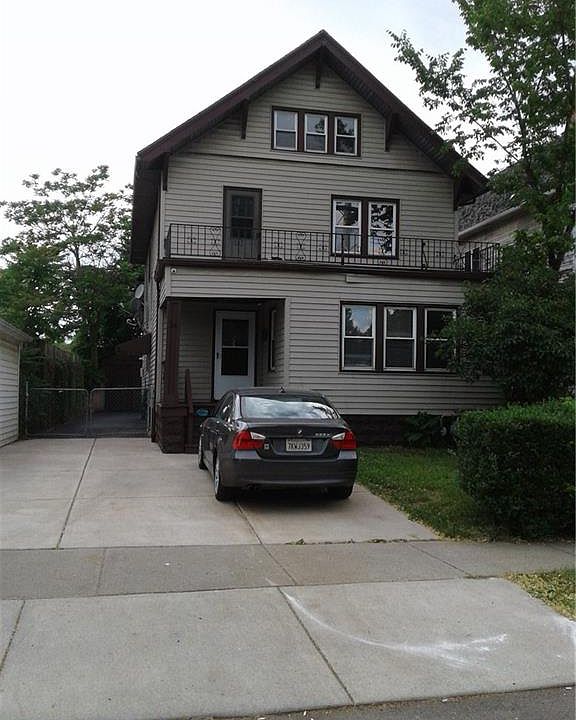 1st image of 14 Camden Ave
