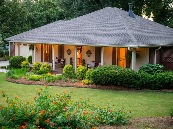 1213 Chickasaw Rd, Oxford, MS 38655