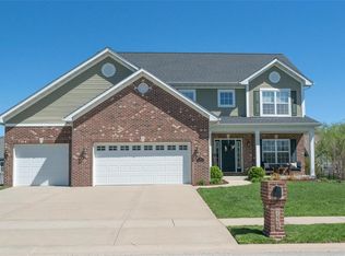 720 Longfellow Dr, O Fallon, IL 62269