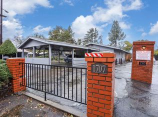 1707 W Swain Rd APT 8, Stockton, CA 95207