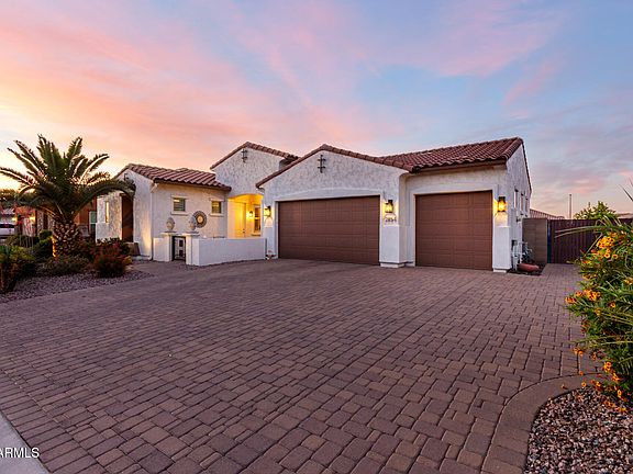 3rd image of 2854 E Sunflower Drive