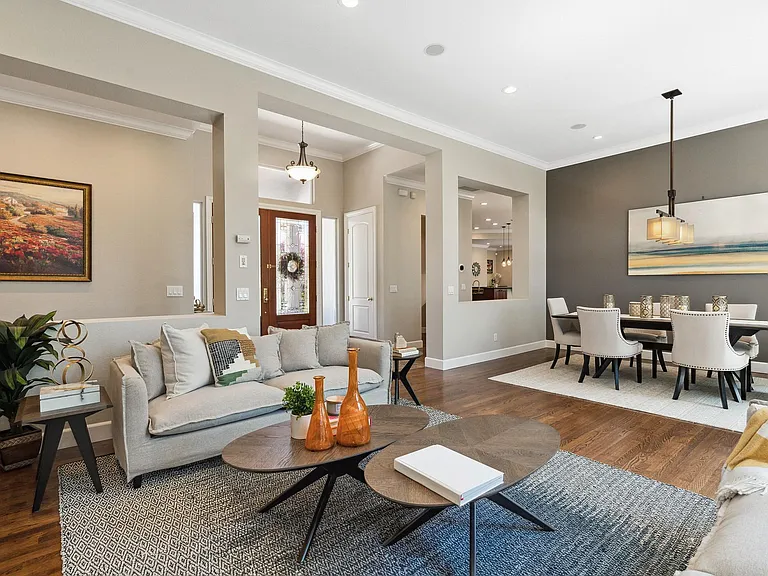 3680 Crown Hill Dr — Photo 4