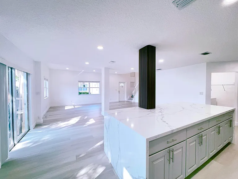 549 Racquet Club Rd #31 — Photo 11
