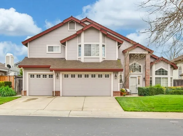 2910 Courtside Dr, Roseville, CA 95661