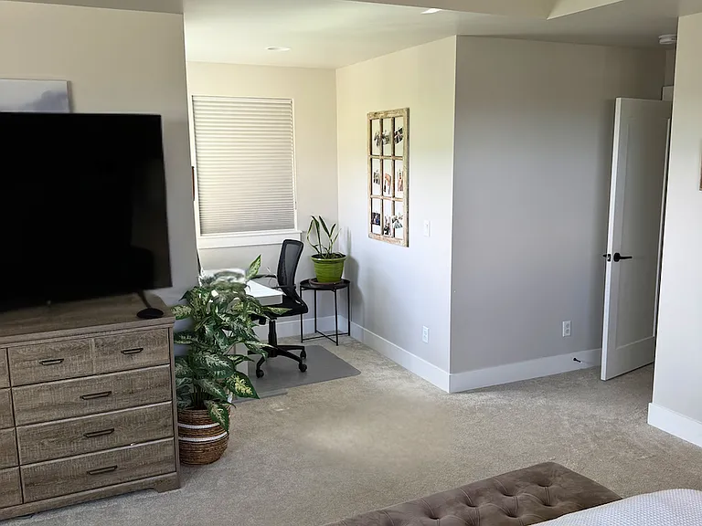 3749 NE Petrosa Ave — Photo 12