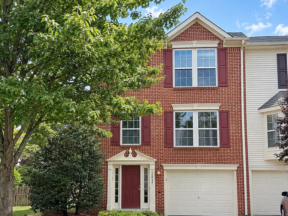 13647 Palmetto Cir #4