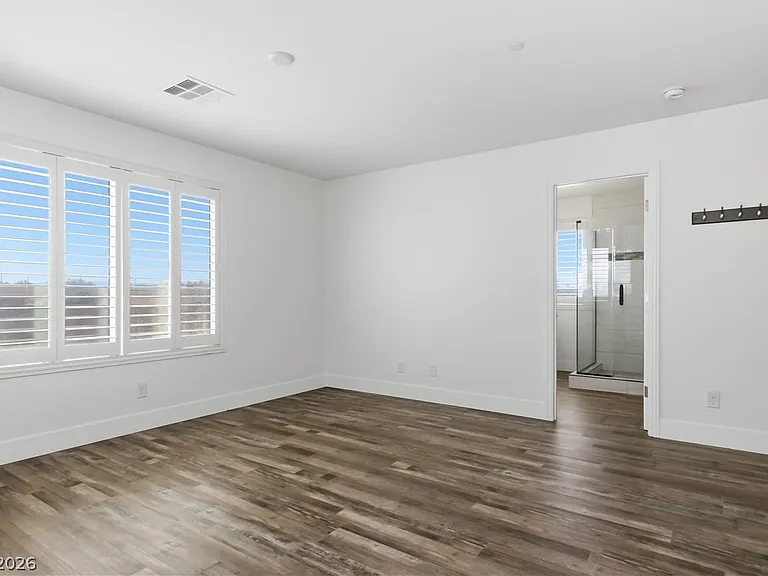 1053 Cactus Rock St — Photo 25