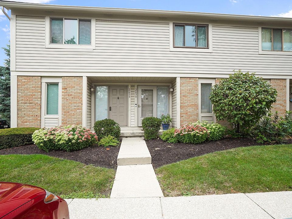 1st image of 2656 Cedar Lake Dr