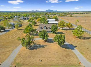 8971 NW Stoney Point Rd, Lawton, OK 73507