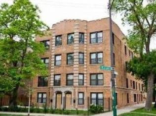 3756 N Bernard St APT 1A, Chicago, IL 60618