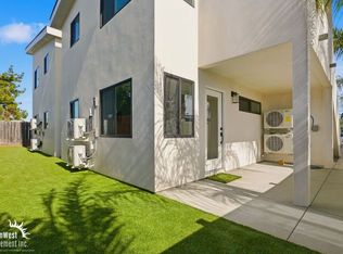 4822 Doliva Dr #4824-101, San Diego, CA 92117