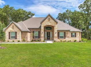 131 Dogwood Dr, Aubrey, TX 76227