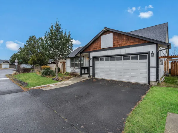 485 SE Ponderosa Dr, Madras, OR 97741