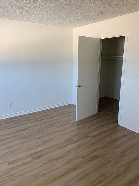 Park Cerritos Apartments — Photo 3