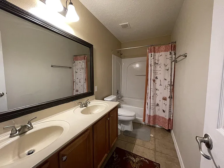 9944 Chorlton Cir — Photo 6