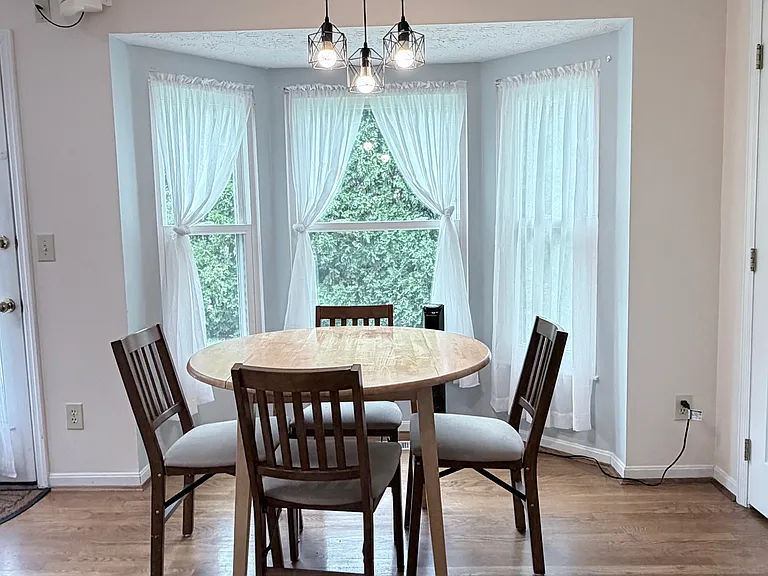 6112 Tarn Cir — Photo 17