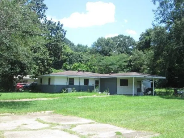 202 Cain Ave, Deridder, LA 70634