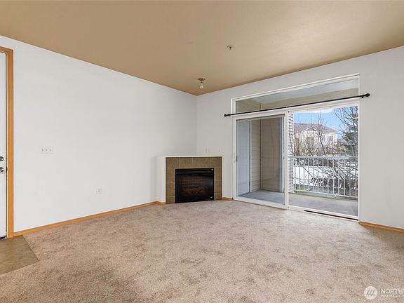 4th image of 10109 186th Street E #249