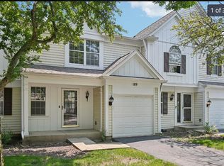 189 Port Royal Cir, Aurora, IL 60504