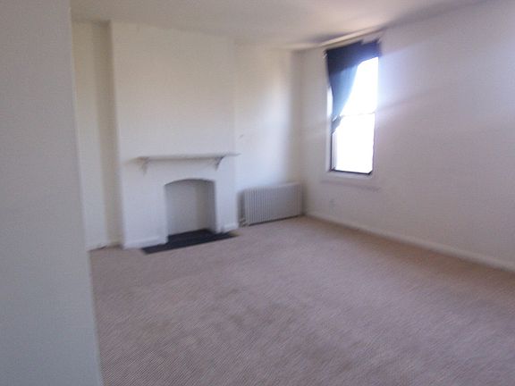 3rd floor apartment